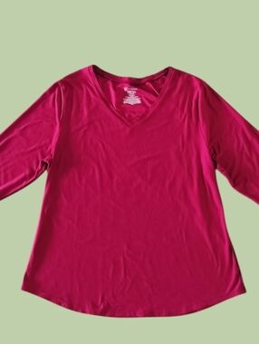 No Boundaries V-Neck Long Sleeve Top in Deep Fuchsia 2X